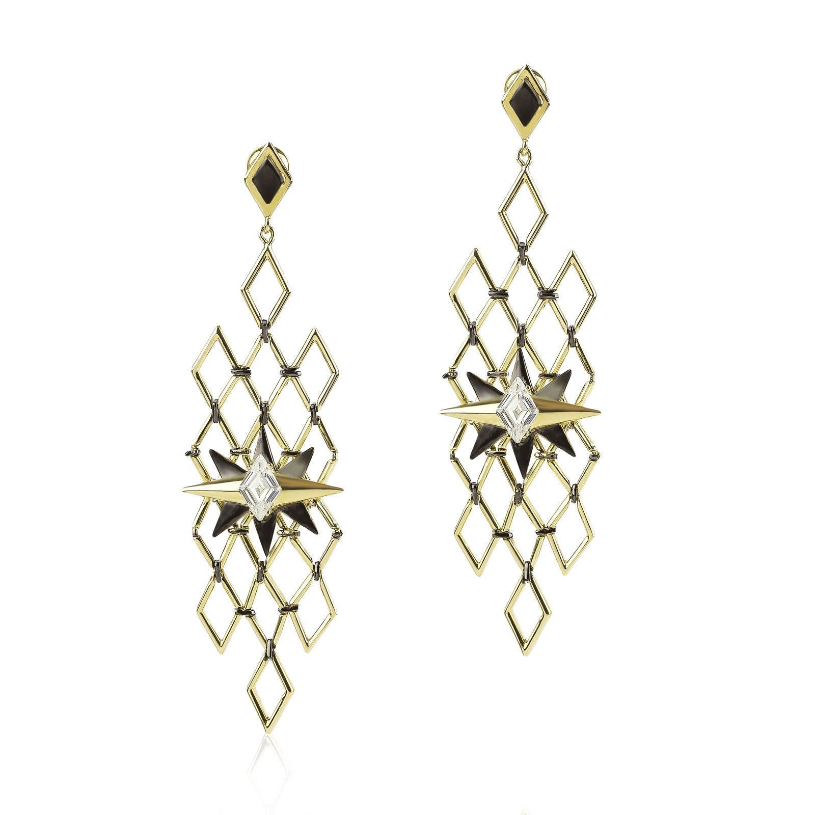 KNIGHTLY EARRING