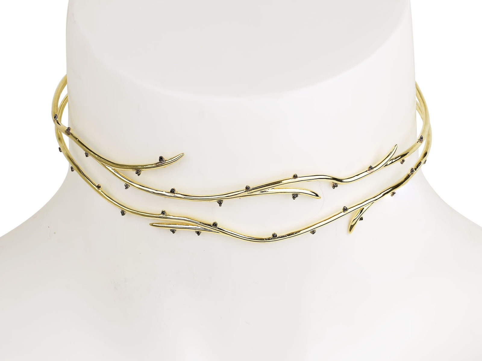 BETRAYAL CHOKER NECKLACE