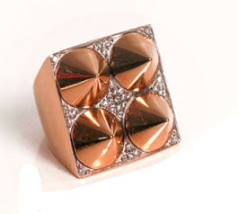 Four Cone Pyramid Ring